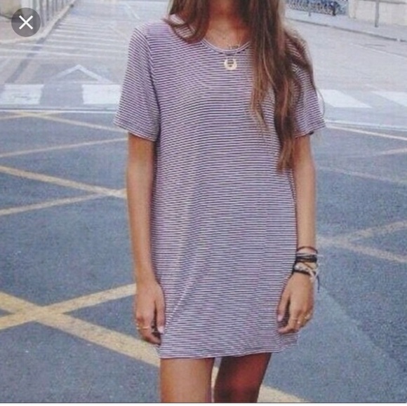 Red&White Brandy Striped T Shirt Dress - Picture 4 of 5